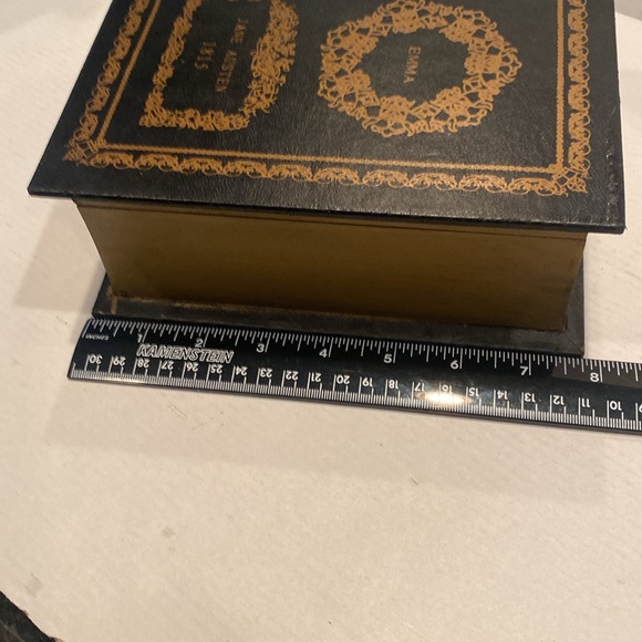 Emma, Jane Austen 1815, Wooden Book Box - Picture 5 of 9